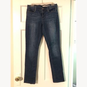 Blue DKNY stretch jeans size 32